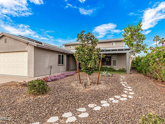 2nd image of 3848 E DAHLIA Drive