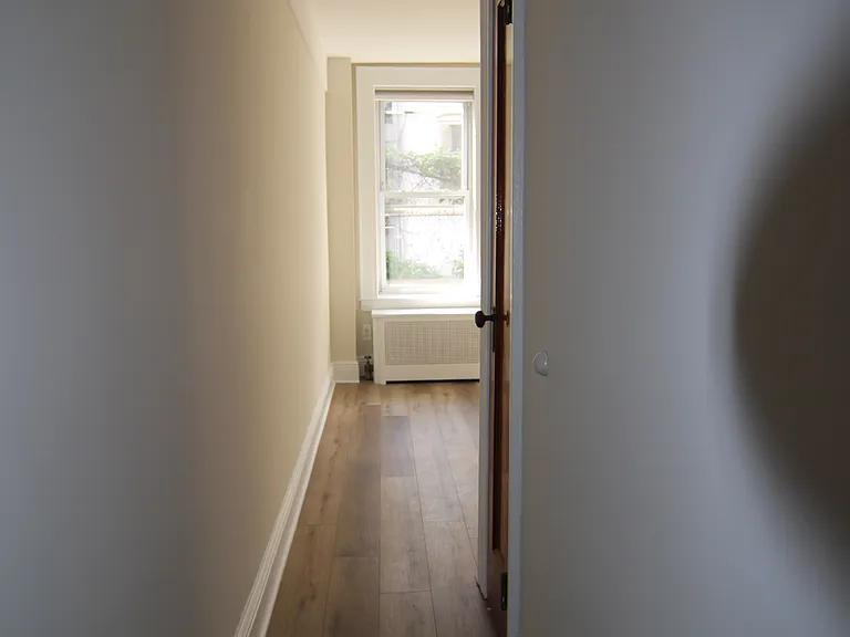 28-28 47th St #1R — Photo 9