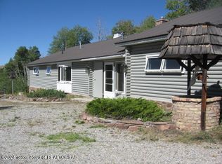 5 Shady Ln, Pinedale, WY 82941