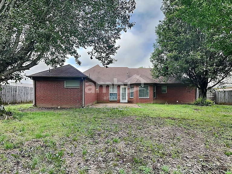 1146 Red Fern Cir E — Photo 21