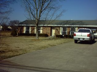 190 Proctor Ln, Shepherdsville, KY 40165