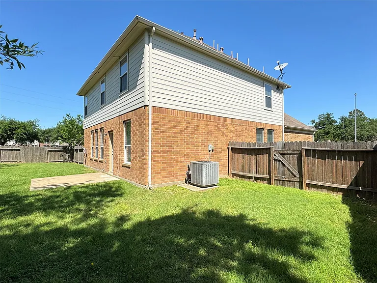 19543 Clevera Walk Ln — Photo 5