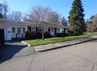 7 Barbara Ln, Weymouth, MA 02190