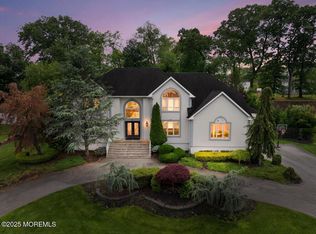11 Hemingway Court, Morganville, NJ 07751