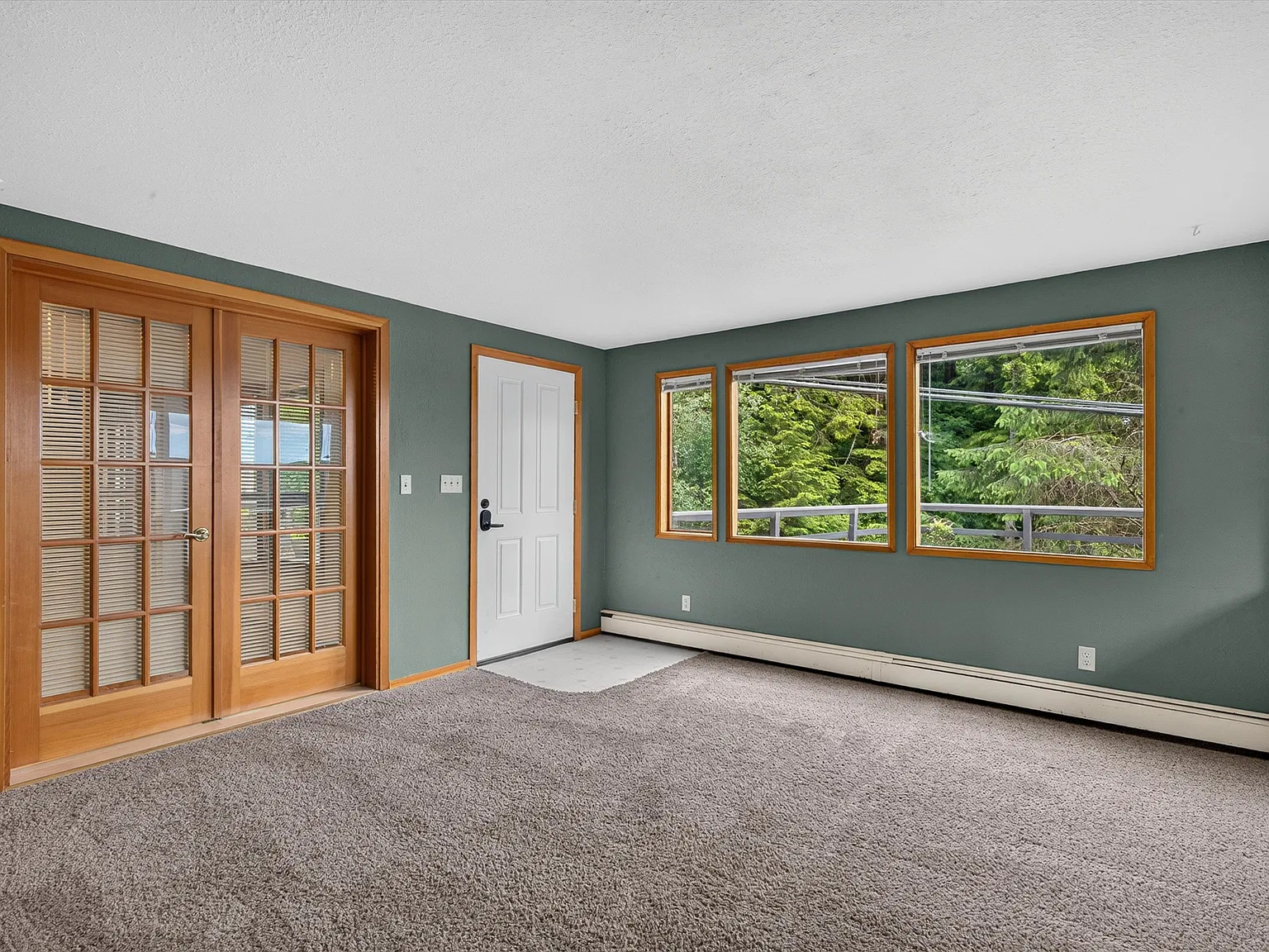 621 Pine St — Photo 2