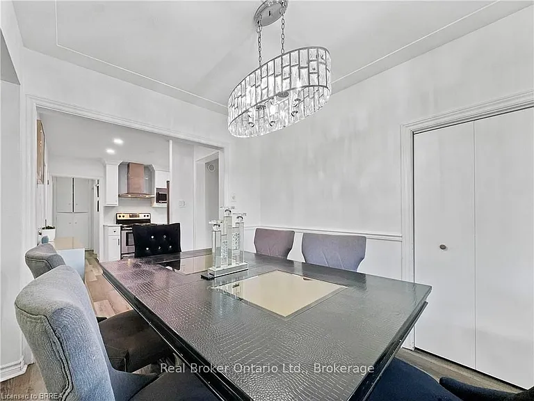 3 Westview Ave — Photo 14