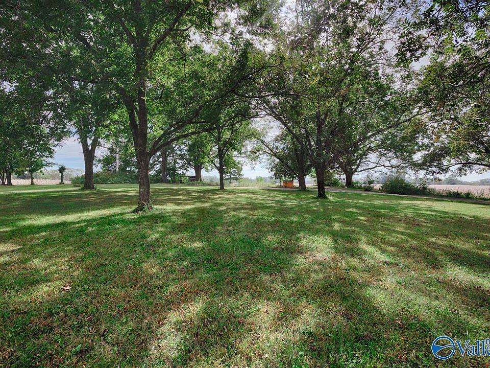 1st image of 142 County Lake Rd