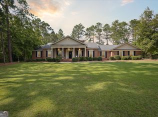 104 Lakeside Ct, Statesboro, GA 30458