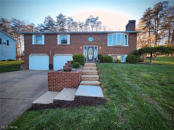 2nd image of 352 Northwood Villa