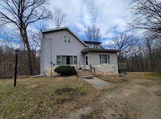 408 E 4th St, Spring Valley, IL 61362