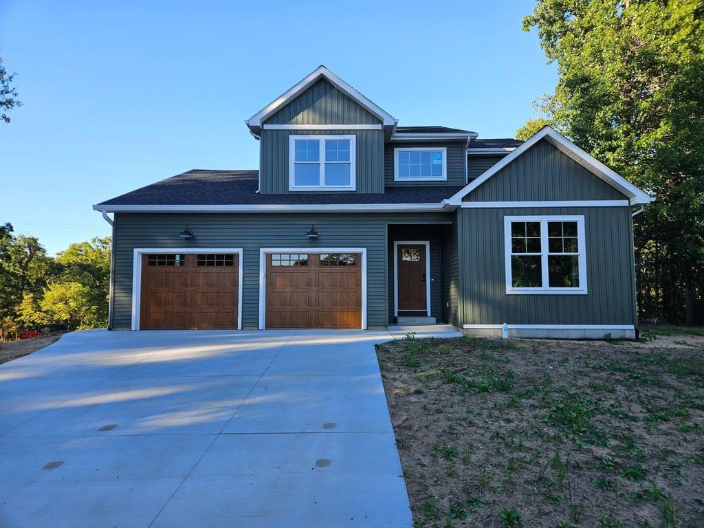 445 Oakvale Ct - Property Image