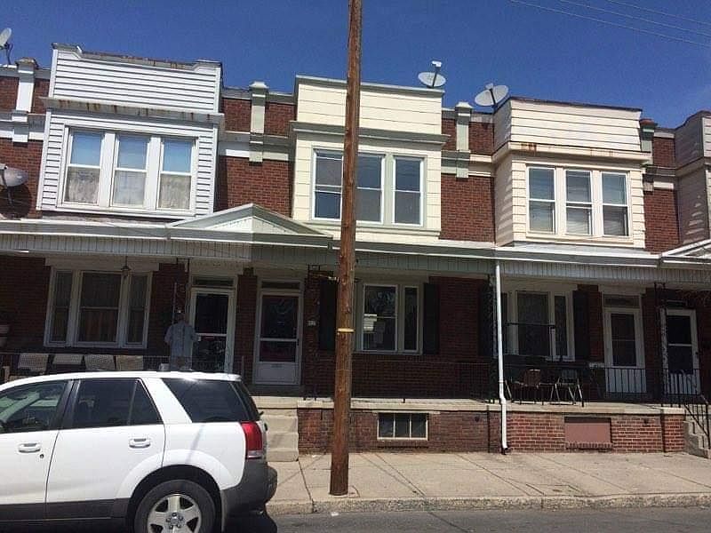1st image of 813 Guilford St