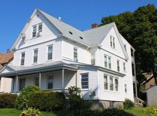 62 Uxbridge St, Worcester, MA 01605