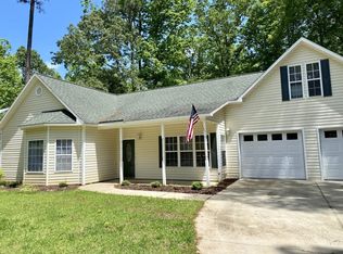 459 Shawnee Dr, Louisburg, NC 27549