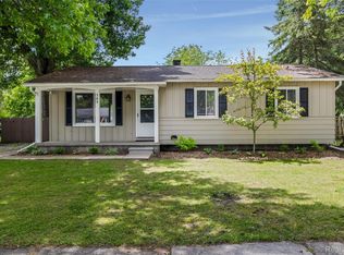 309 Crescent Ave, Holly, MI 48442