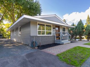 1422 5th St S, Stillwater, MN 55082