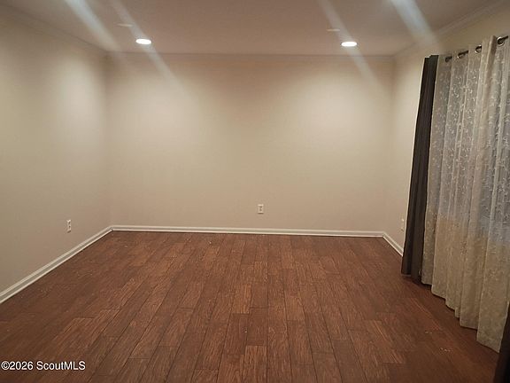 3rd image of 1602 Kecia Way