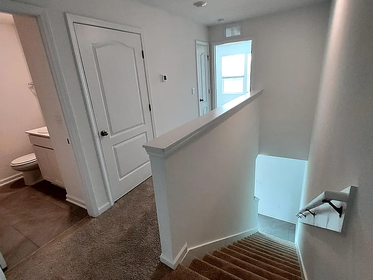 2nd floor landing