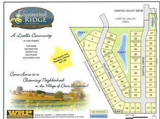 832 Valley Rd #8, Dane, WI 53529