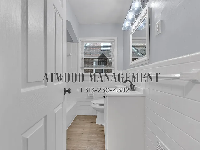 10037 Grayton St — Photo 12