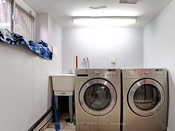2nd image of 2609 Kingston Rd #2