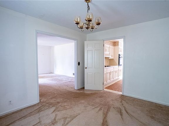 5th image of 1334 Sherri Ln