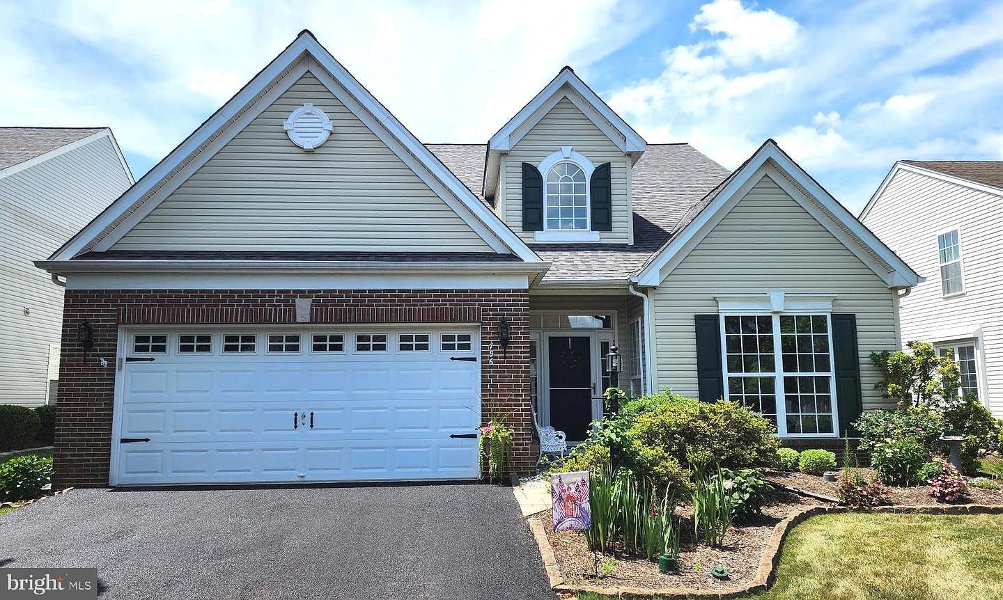796 Village Ave, Collegeville, PA 19426 | Zillow