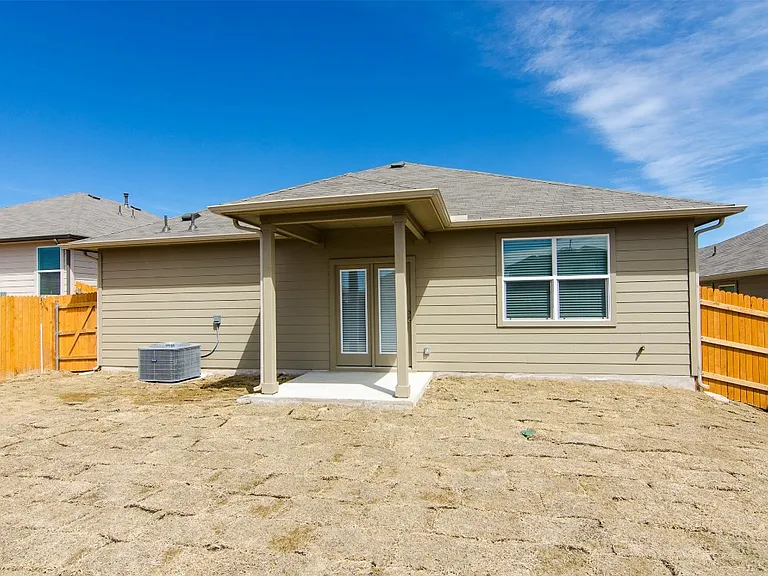 256 Cherry Laurel Ln — Photo 23