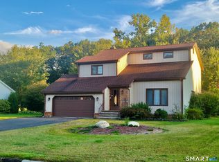 123 Country Club Drive, Windsor, CT 06095