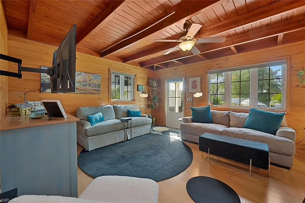 1 bed, 1.0 bath, 750 sqft, $5,600 — Photo 4