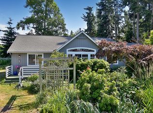 370 Hocker St, Coupeville, WA 98239