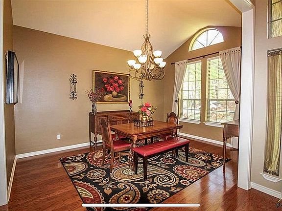 4th image of 17584 E Lake Estates Dr