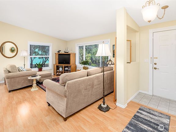 4th image of 41 Marian Way