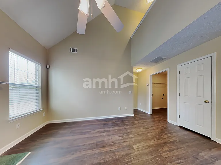 448 Ash Trace Ln — Photo 8