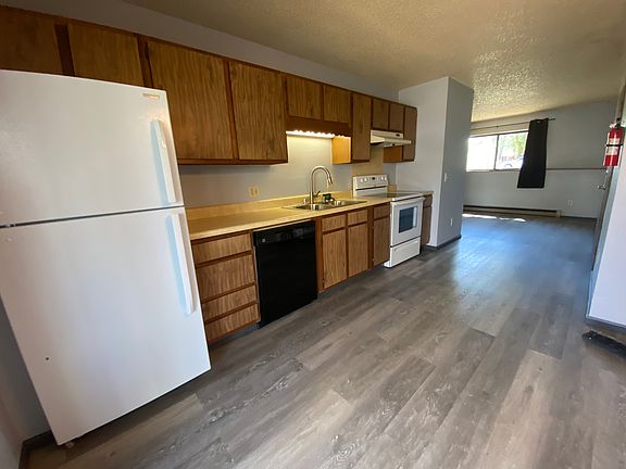 2nd image of 515 Howard Ave #4