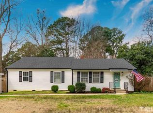 605 Chatham Ln, Raleigh, NC 27610