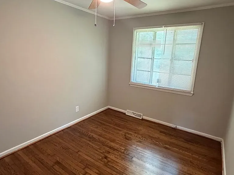 3234 Marlborough Rd — Photo 3