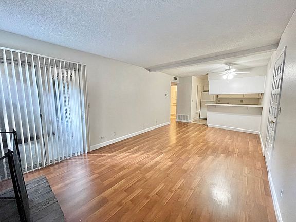3rd image of 2811-15 E St #5