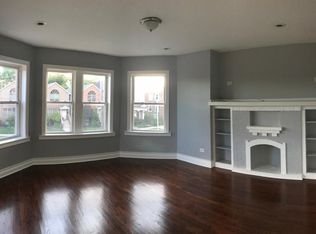 7239 S Woodlawn Ave, Chicago, IL 60619