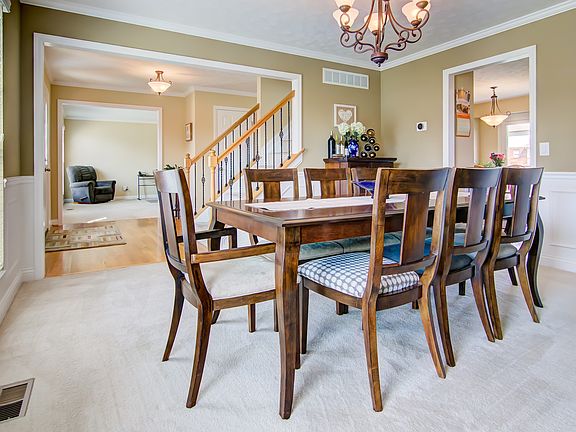 3rd image of 7840 Rock Port Way