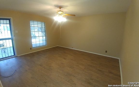 3rd image of 6279 Cedar Valley Dr