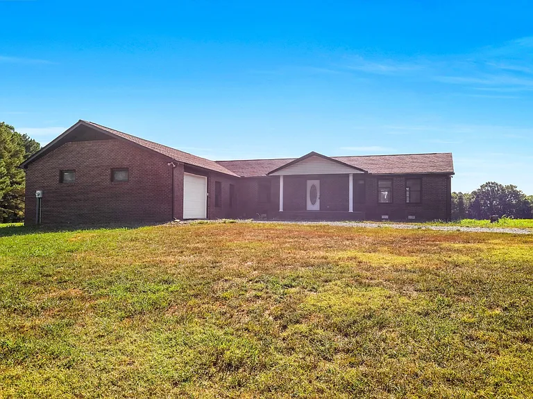 239 Wayne Threatt Rd — Photo 3