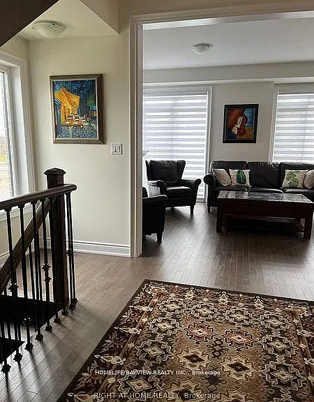 7 Griffith St W — Photo 8