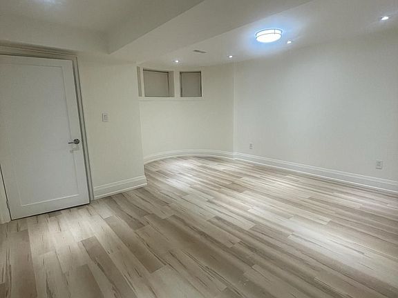 4th image of 57C Orchard Park Dr