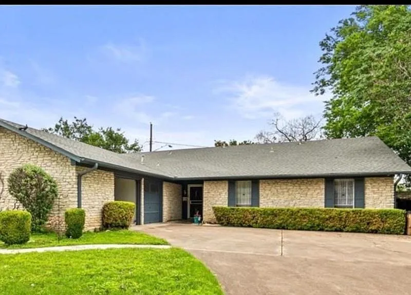 2712 Thrushwood Dr #A
