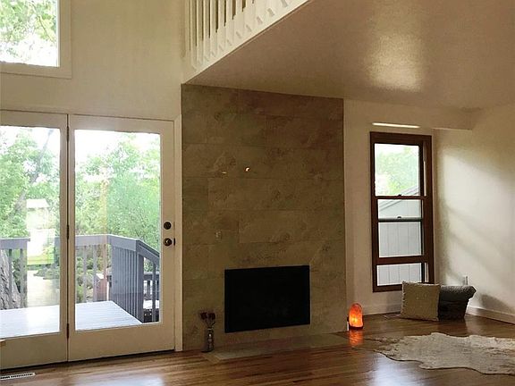 4th image of 1315 Bear Mountain Dr APT A