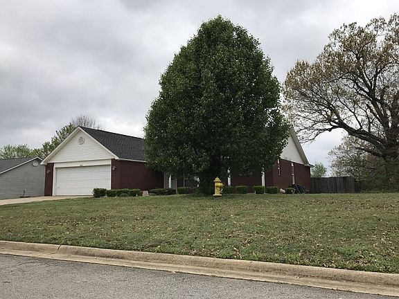 2nd image of 2605 Woodwind Way
