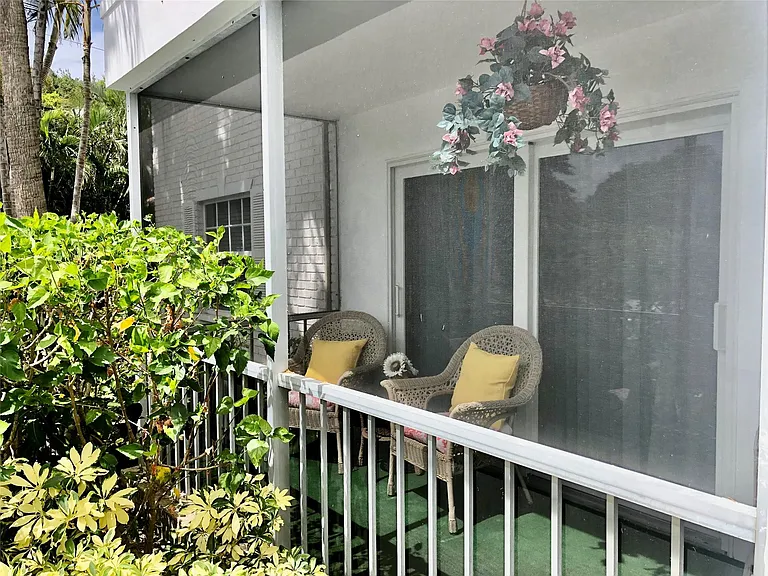 6407 Bay Club Dr #1 — Photo 21