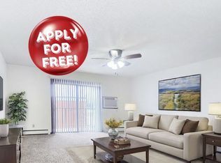 1105 12th St NE #6, Jamestown, ND 58401
