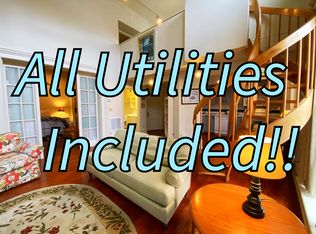 27 N Augusta St APT 1, Staunton, VA 24401